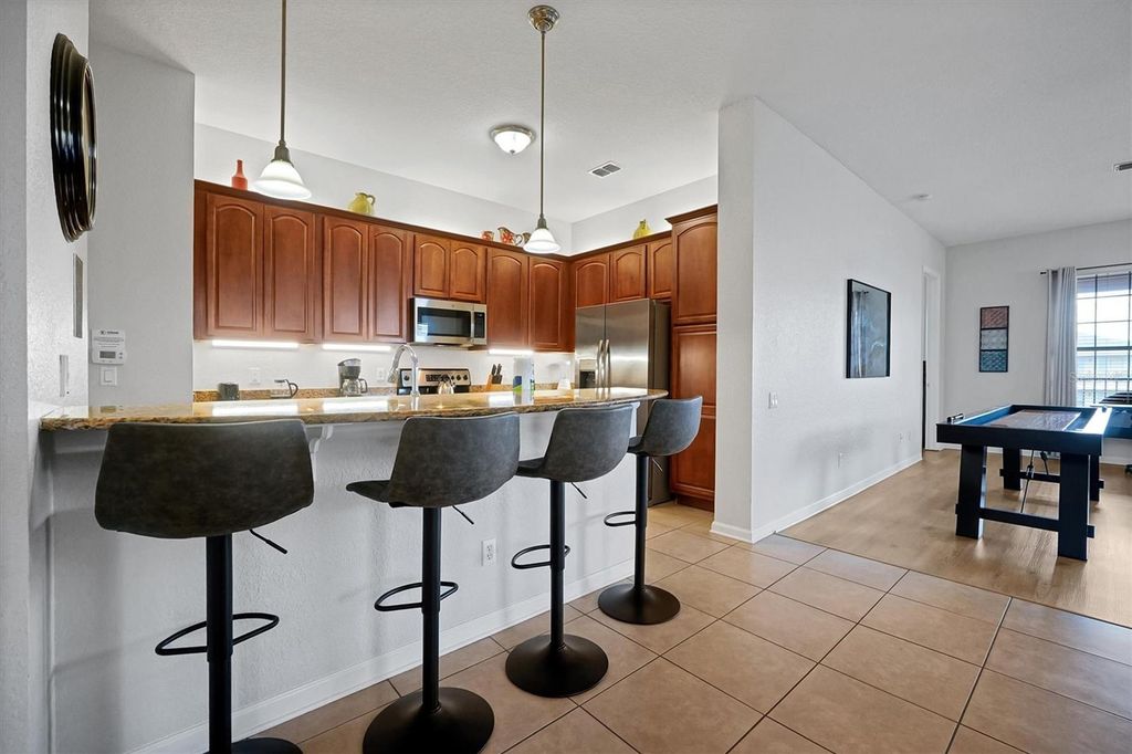 Image 12 of property listing at 5048 SHOREWAY LOOP 40304, Orlando, FL 32819