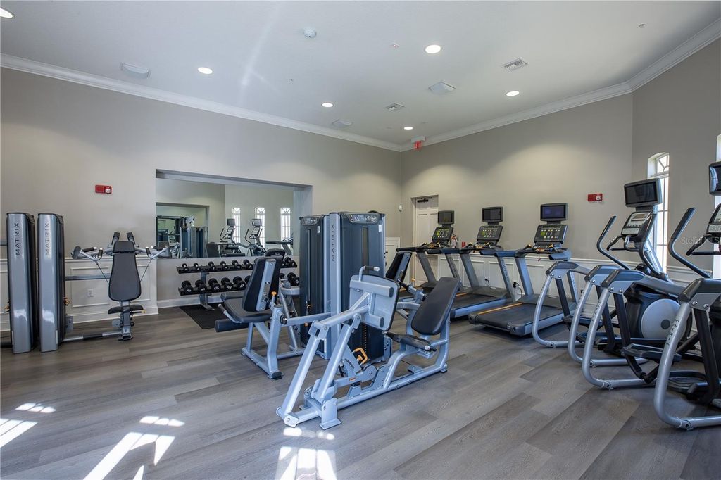 Image 46 of property listing at 5048 SHOREWAY LOOP 40304, Orlando, FL 32819