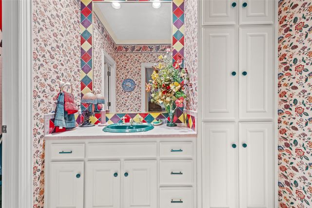 2101 Vista Ridge Court, Arlington, TX 76013