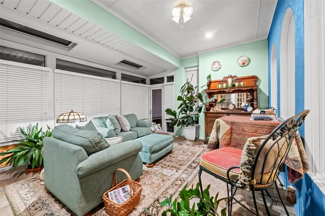 2101 Vista Ridge Court, Arlington, TX 76013