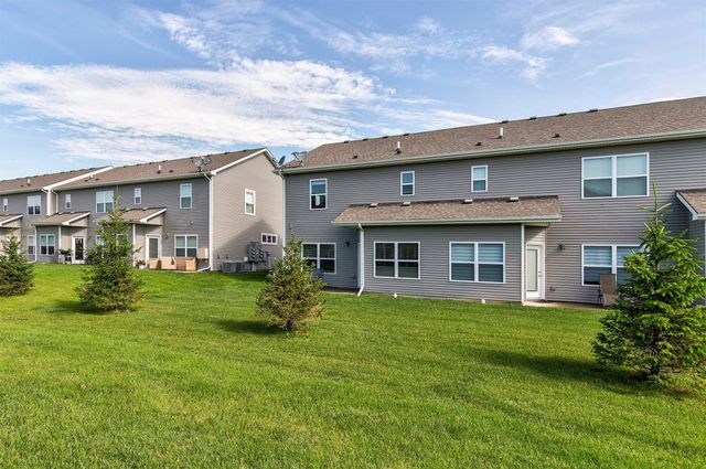 2817 NW Lois Lane, Ankeny, IA 50023