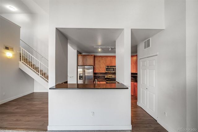 3890 S Dayton Street 301, Aurora, CO 80014