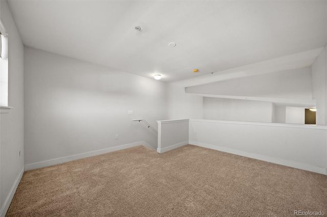 3890 S Dayton Street 301, Aurora, CO 80014