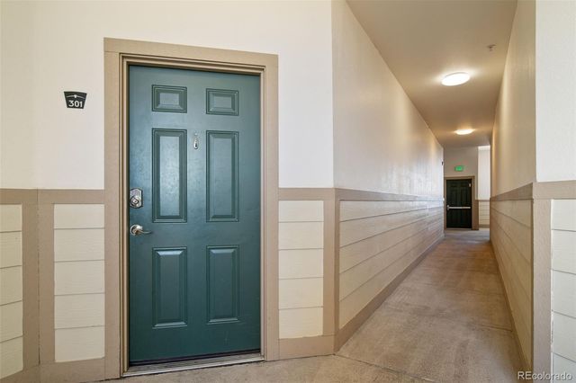 3890 S Dayton Street 301, Aurora, CO 80014