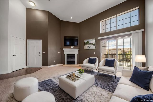 3890 S Dayton Street 301, Aurora, CO 80014