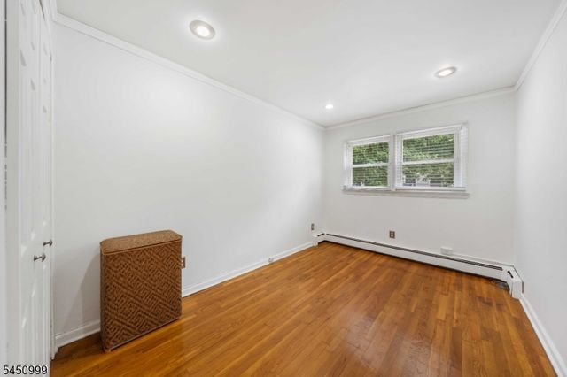 378 Cator Ave, Jersey City, NJ 07305