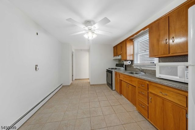 378 Cator Ave, Jersey City, NJ 07305