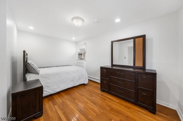 378 Cator Ave, Jersey City, NJ 07305