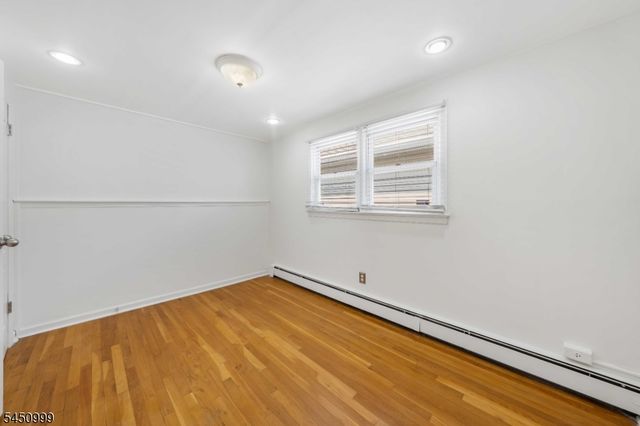378 Cator Ave, Jersey City, NJ 07305