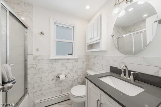 378 Cator Ave, Jersey City, NJ 07305