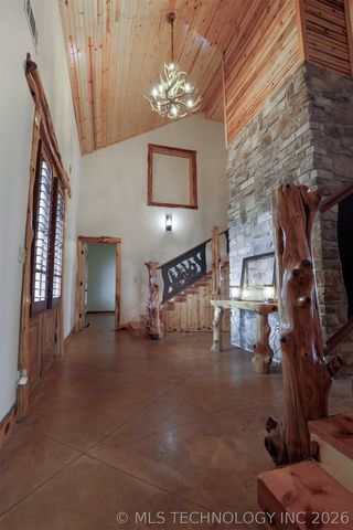 1488 N 429 Road, Pryor, OK 74361