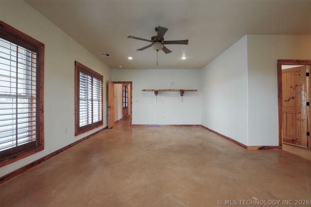 1488 N 429 Road, Pryor, OK 74361