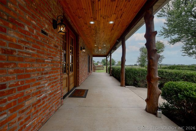 1488 N 429 Road, Pryor, OK 74361