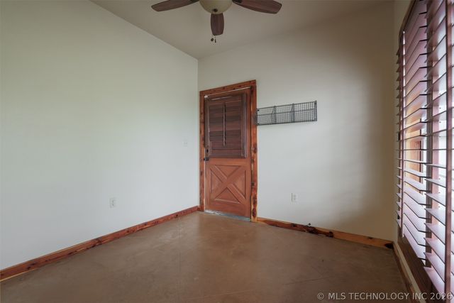 1488 N 429 Road, Pryor, OK 74361