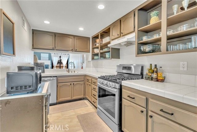 21040 Parthenia 25, Canoga Park (los Angeles), CA 91304