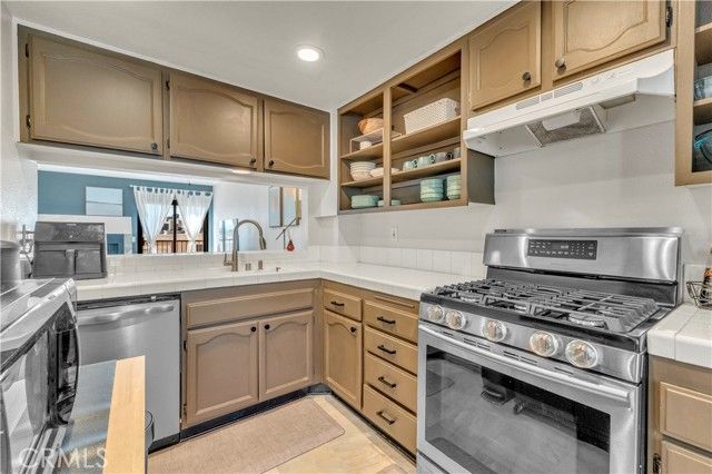 21040 Parthenia 25, Canoga Park (los Angeles), CA 91304