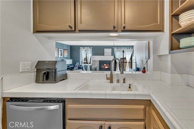 21040 Parthenia 25, Canoga Park (los Angeles), CA 91304