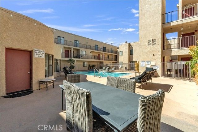 21040 Parthenia 25, Canoga Park (los Angeles), CA 91304