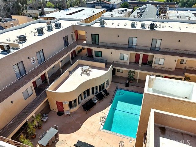 21040 Parthenia 25, Canoga Park (los Angeles), CA 91304