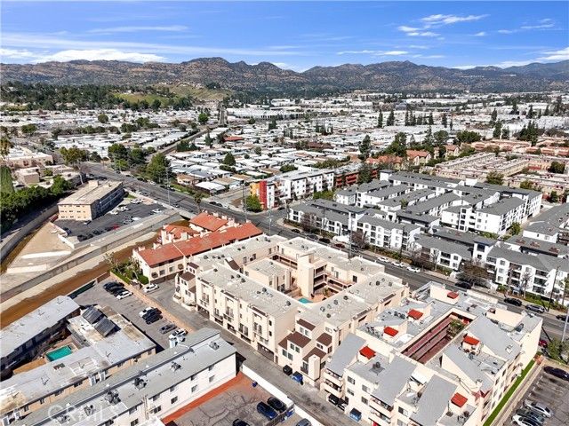 21040 Parthenia 25, Canoga Park (los Angeles), CA 91304