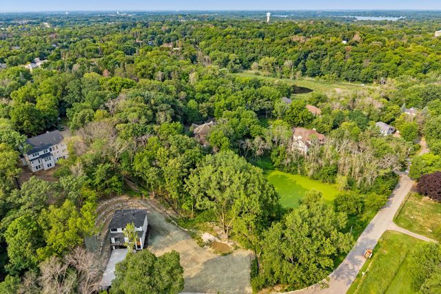 6160 Cardinal Drive, Excelsior, MN 55331