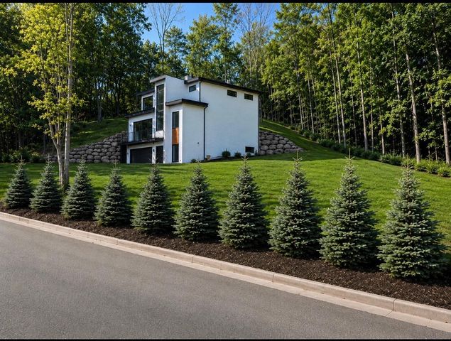 6160 Cardinal Drive, Excelsior, MN 55331