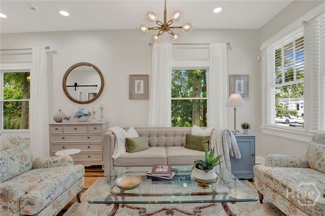 809 E Bolton Street, Savannah, GA 31401