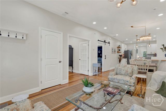 809 E Bolton Street, Savannah, GA 31401
