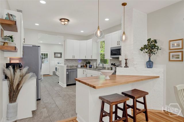 809 E Bolton Street, Savannah, GA 31401