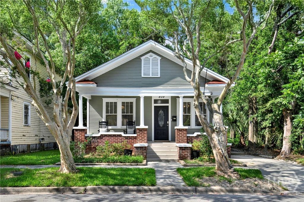 809 E Bolton Street, Savannah, GA 31401