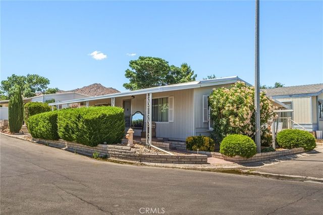 20683 Waalew Road B201, Apple Valley, CA 92307