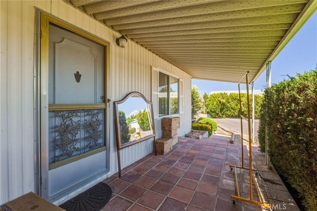 20683 Waalew Road B201, Apple Valley, CA 92307