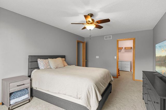 624 Tamarack Trail, Farmington, MN 55024