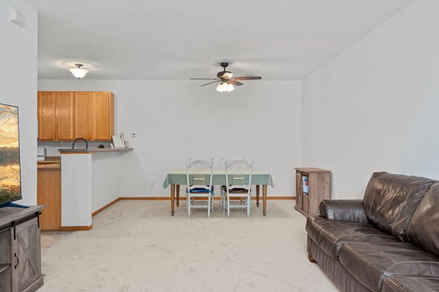 624 Tamarack Trail, Farmington, MN 55024