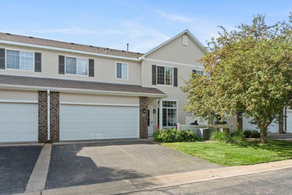624 Tamarack Trail, Farmington, MN 55024 — photo 2