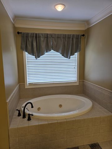 180 Peppers Mill Drive, Paducah, KY 42001