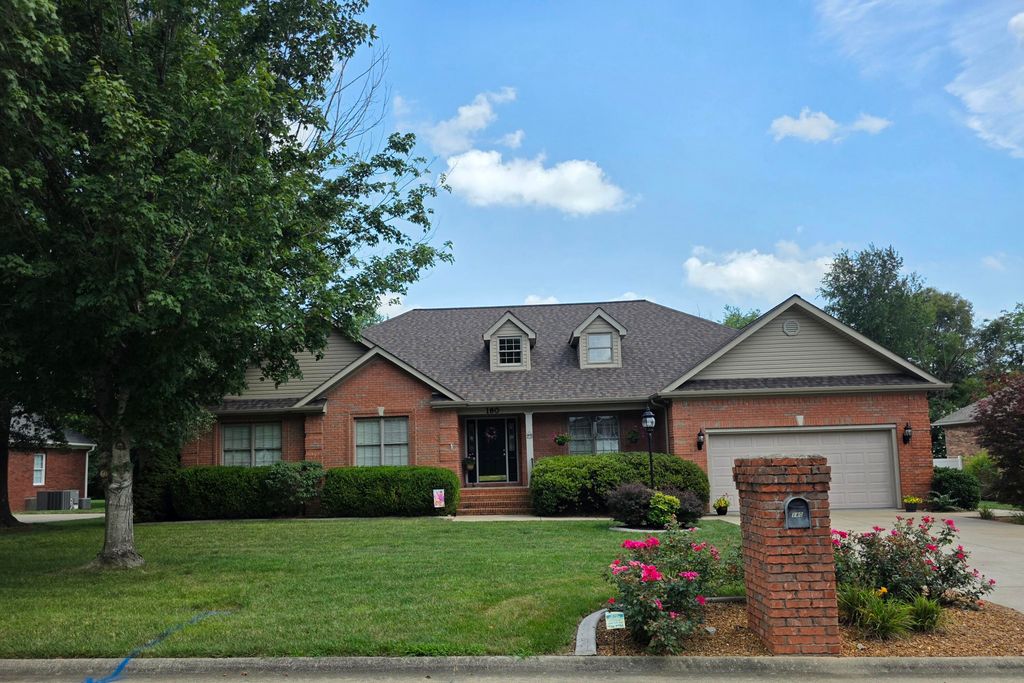 180 Peppers Mill Drive, Paducah, KY 42001