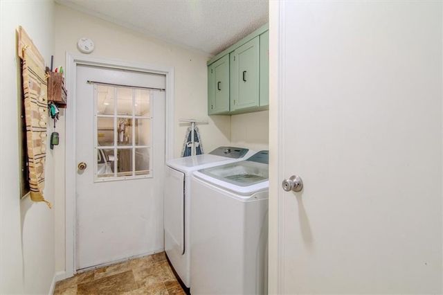 19418 S Sherwood Road, Pleasant Hill, MO 64080