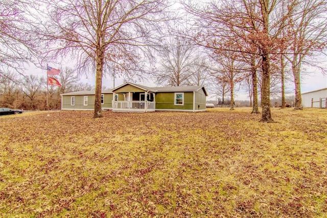 19418 S Sherwood Road, Pleasant Hill, MO 64080