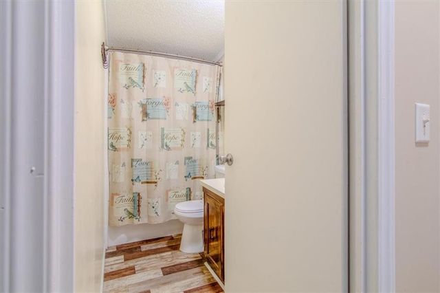 19418 S Sherwood Road, Pleasant Hill, MO 64080