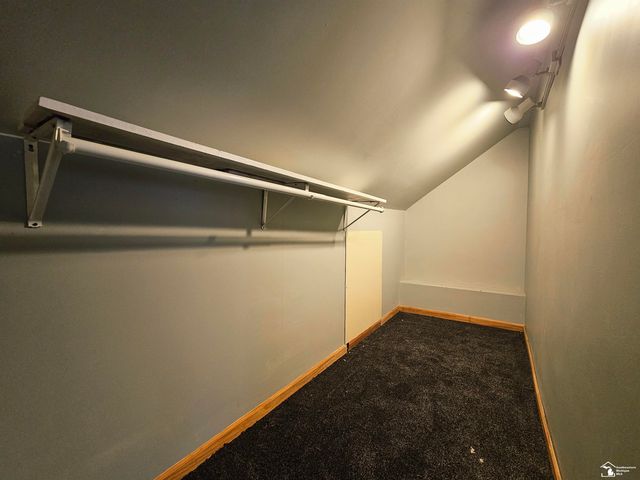 6764 Jackson Street, Taylor, MI 48180