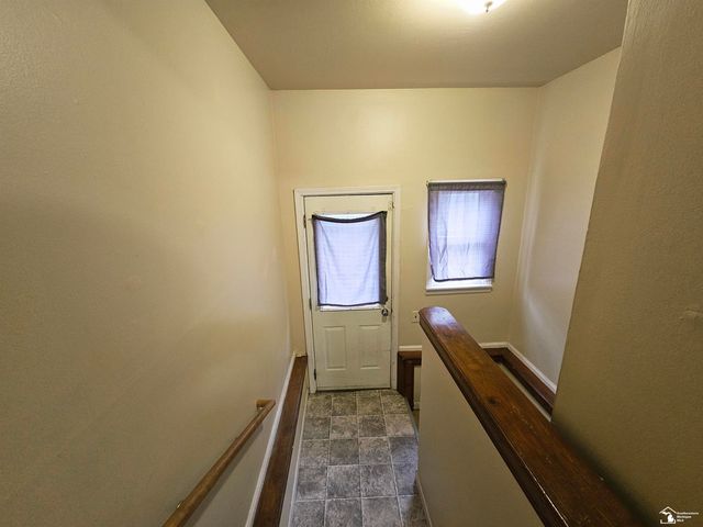 6764 Jackson Street, Taylor, MI 48180