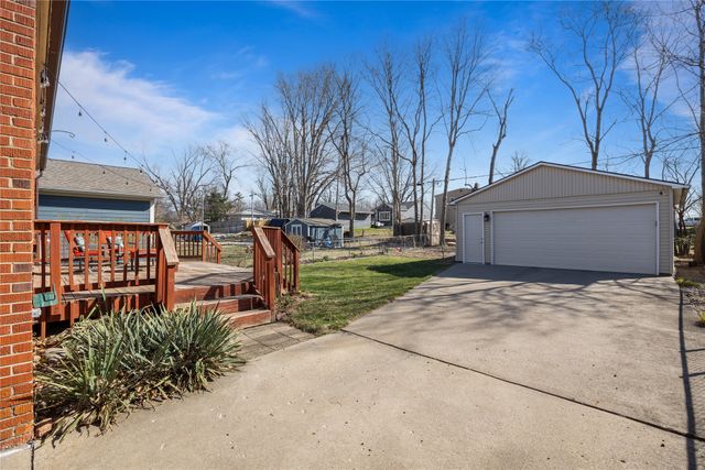 1605 56th Street, Des Moines, IA 50310