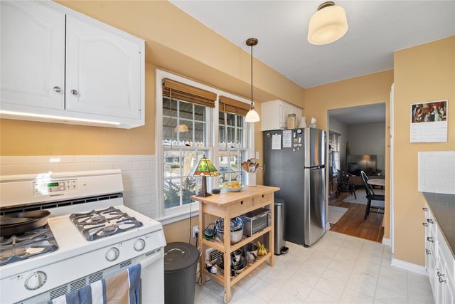 1605 56th Street, Des Moines, IA 50310
