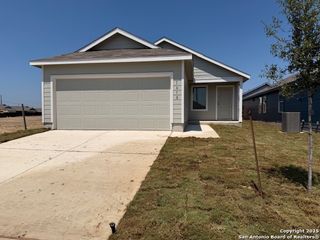 1610 Tiptop, New Braunfels, TX 78130