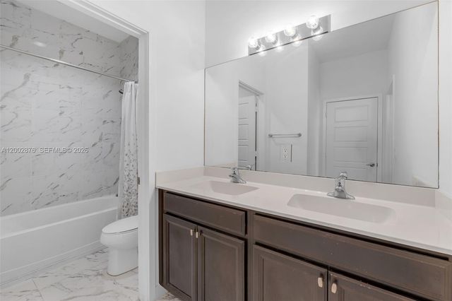 17624 SW 149th Pl, Miami, FL 33187