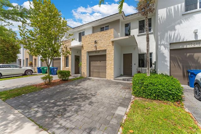 17624 SW 149th Pl, Miami, FL 33187