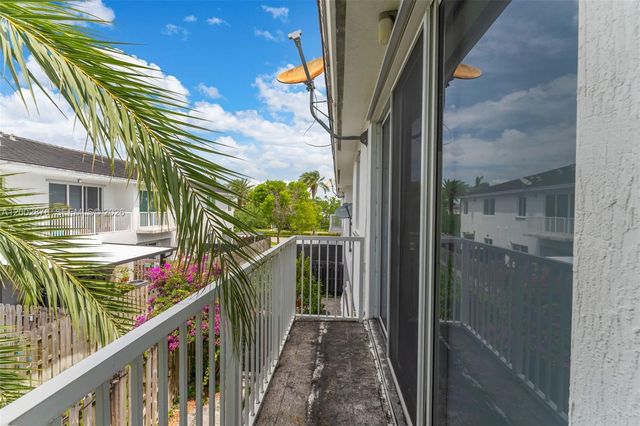 17624 SW 149th Pl, Miami, FL 33187