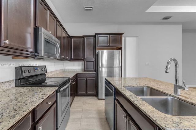 17624 SW 149th Pl, Miami, FL 33187