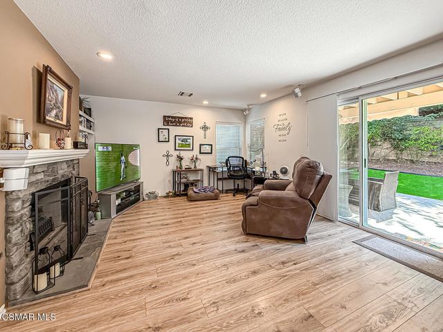 7507 Carmenita Lane, West Hills, CA 91304